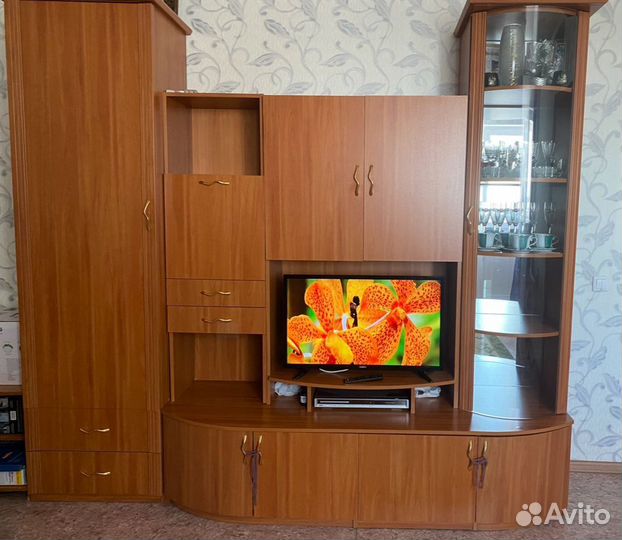 Стенка, шкаф