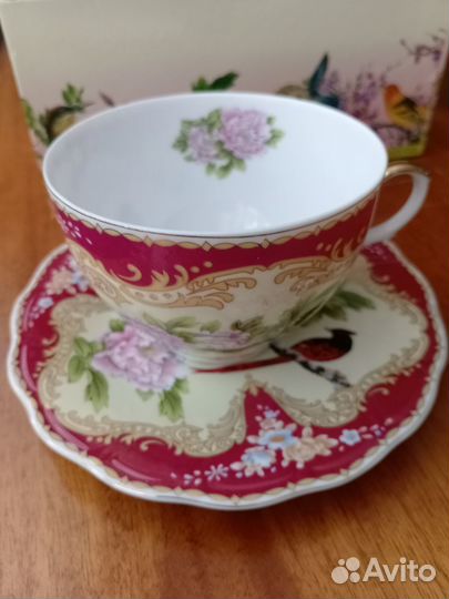 Фарфоровая чайная пара