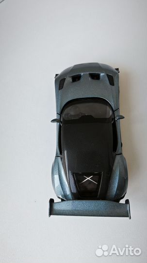 Модель 1:38 Aston Martin Vulcan