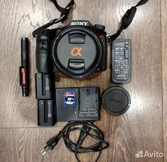 Фотоаппарат Sony Alpha SLT-A77