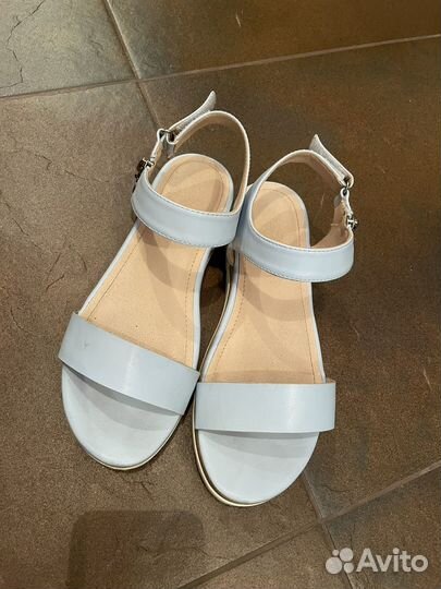 Сандали для девочки