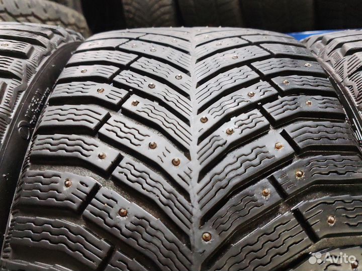 Michelin X-Ice North 4 225/40 R19 и 255/35 R19