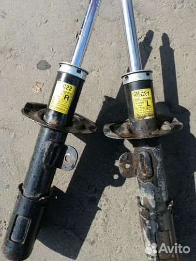 Стойки передние шевроле каптива 2014 г