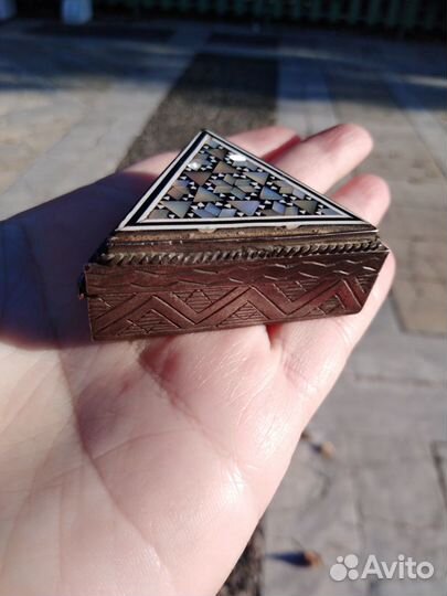 Антикварная шкатулочка,серебро