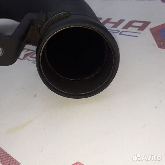 Патрубок интрекуллера volvo S80