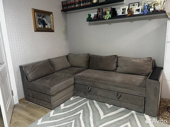 Угловой диван