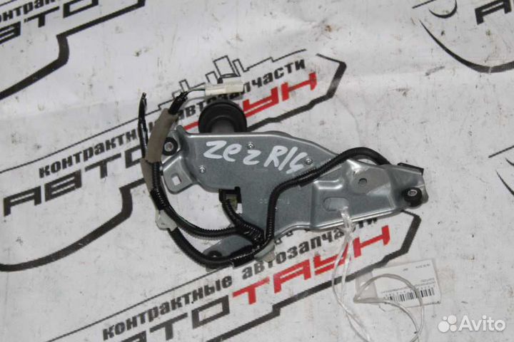 Моторчик заднего дворника honda insight ZE2