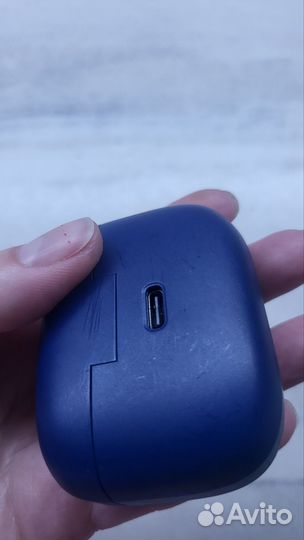 Кейс зарядка для наушников jbl