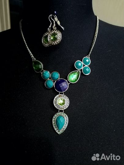 Комплекты украшений серьги кольца браслеты подвес