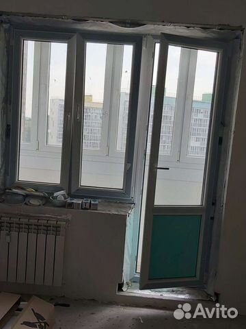 Дверь балконная