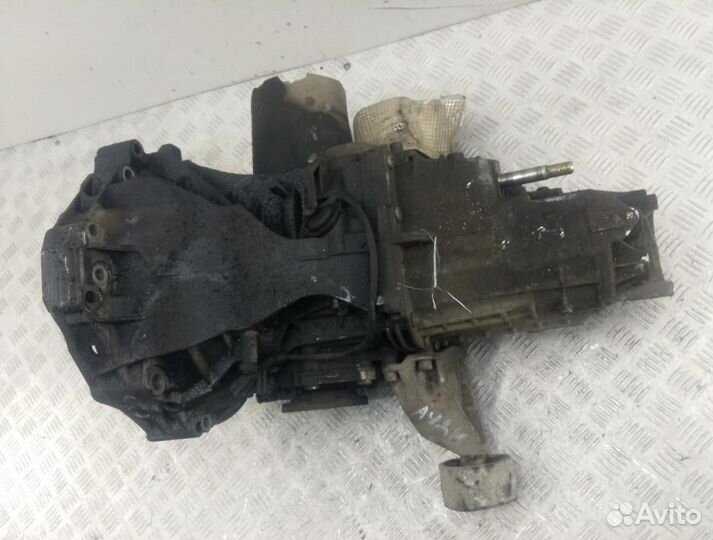 Кпп 5-ст. механическая Audi A4 B5 DWH