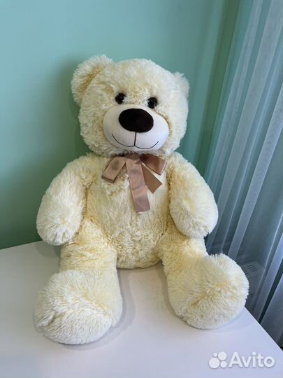 Плюшевый медведь