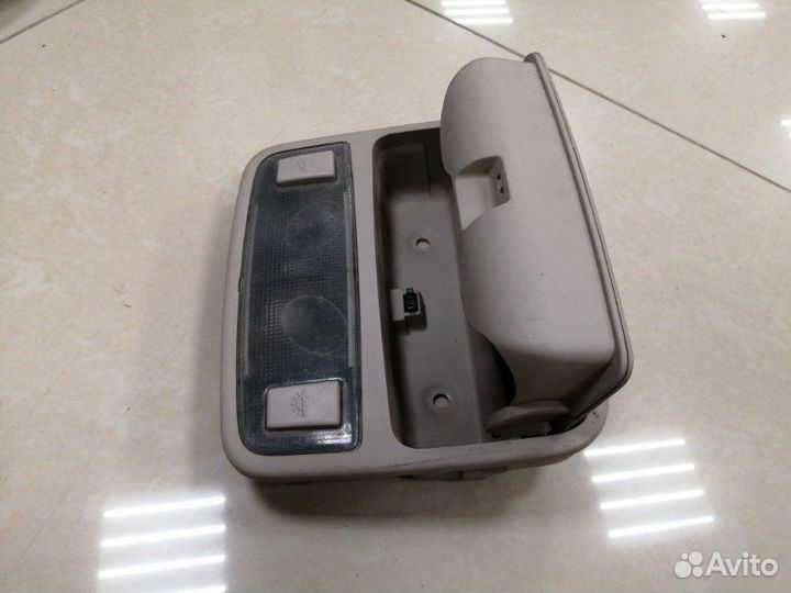 Плафон подсветки салона Hyundai Elantra XD G4ED