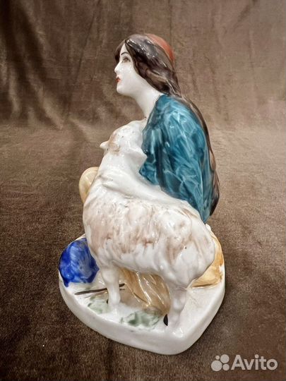 Девушка с ягненком.ефз.ссср