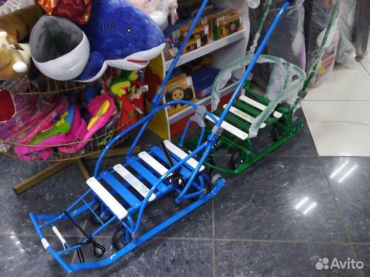 Санки коляски с выдвижными колесами новые