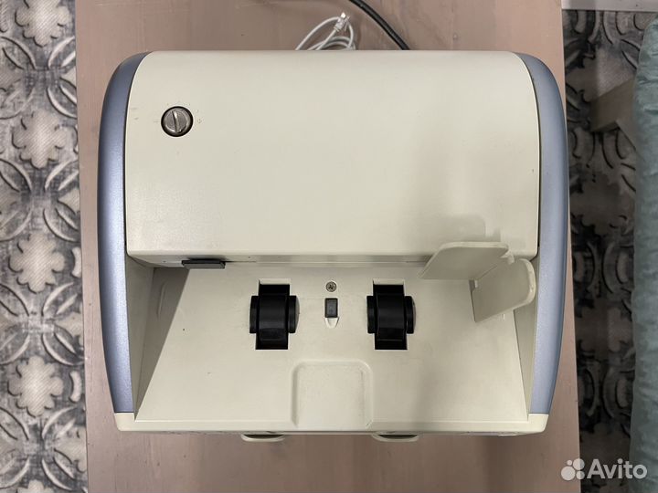 Счетчик банкнот SBM SB-2000S б/у