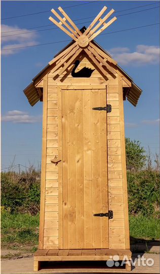 Уличный туалет деревянный ELE1001