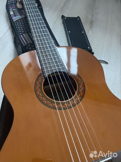 Гитара yamaha c40