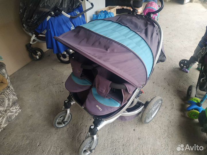 Коляска для двойни Valco Baby Ion for 2