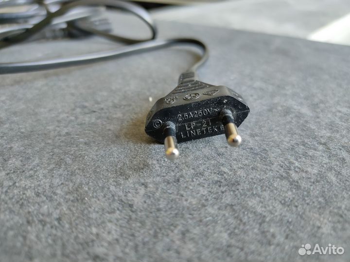 Кабель питания для аудио/видео техники магнитолы