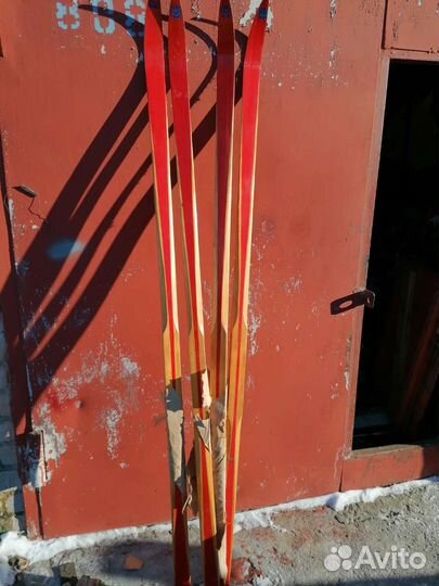 Лыжи новые