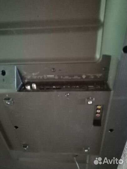 Телевизор ЖК на запчасти