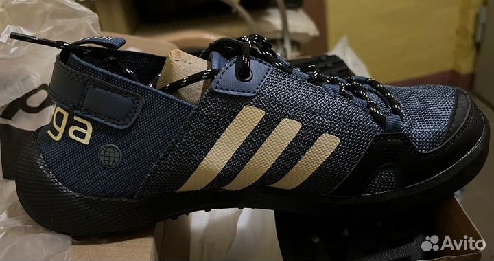 Кроссовки adidas Canvas Boat Shoe