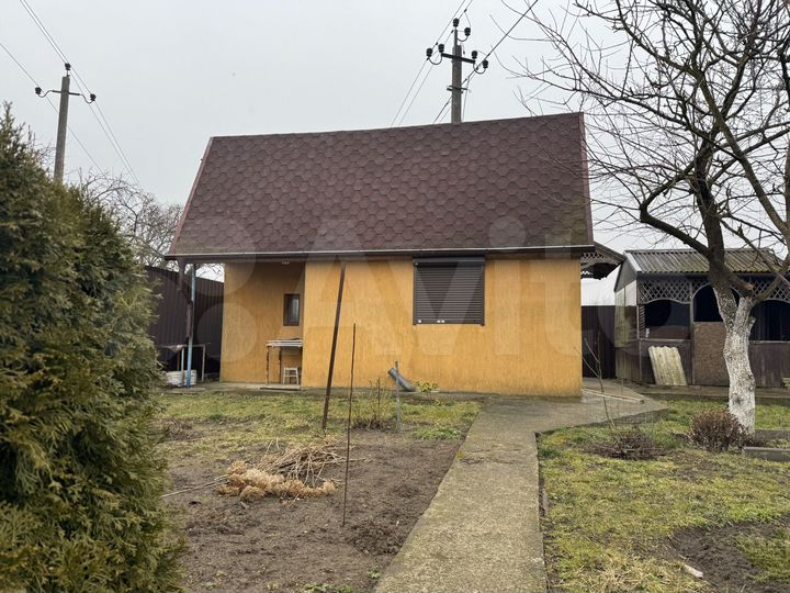 Дом 39 м² на участке 6,3 сот.