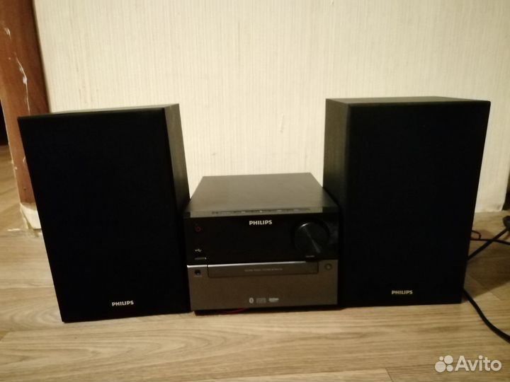 Музыкальный центр philips