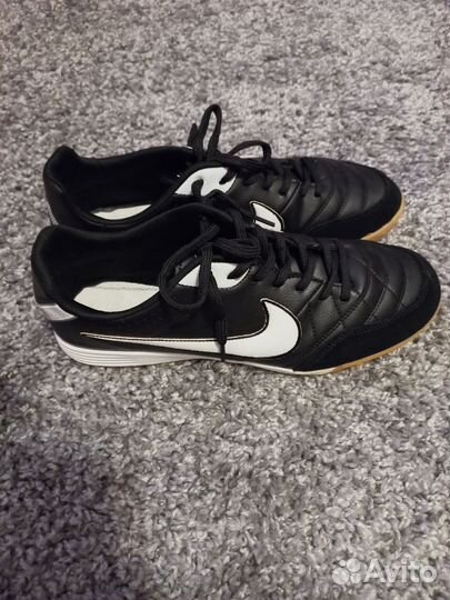 Футзалки nike