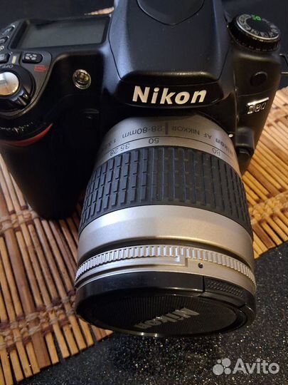 Зеркальный фотоаппарат nikon D80