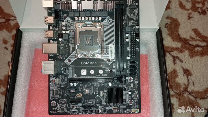 Материнская плата lga 1356