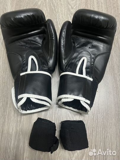 Боксерские перчатки Green Hill Hamed 10 oz