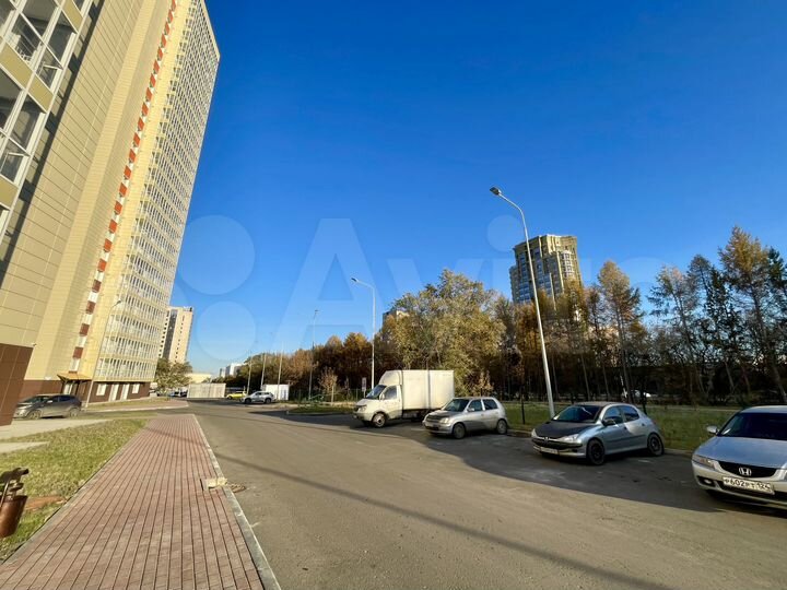 Первая линия на Караульной 49.4 м²