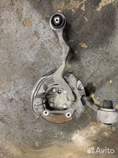 Ступица передняя левая правая BMW E90 E91 E92