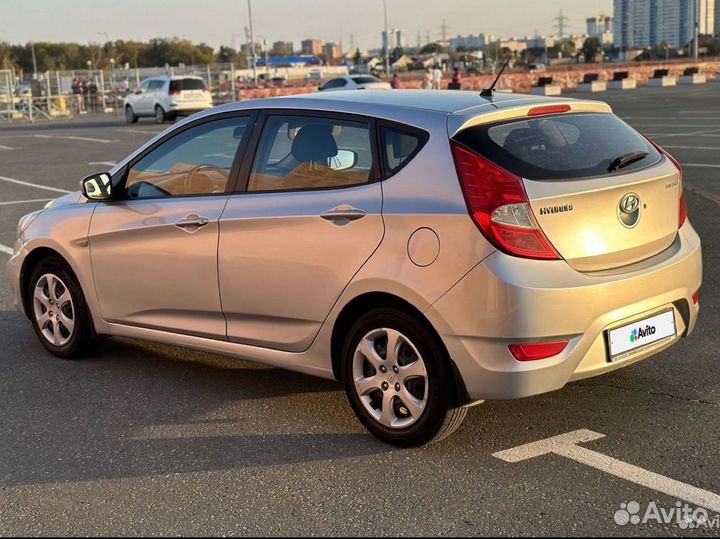 Hyundai Solaris 1.4 МТ, 2011, 122 409 км