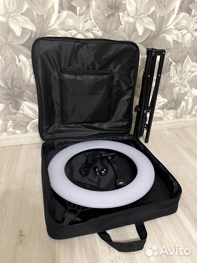 Светодиодная лампа для фото