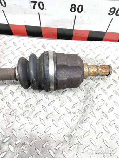 Полуось передняя правая (приводной вал, ШРУС) Hyundai i30