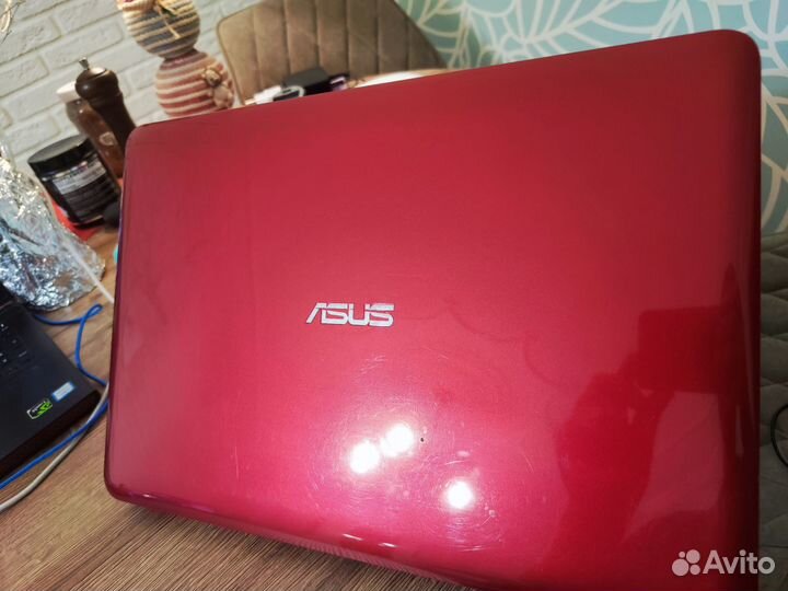 Ноутбук asus