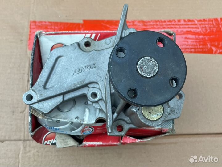 Помпа ford focus 2