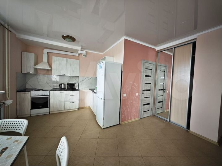 Квартира-студия, 40 м², 18/19 эт.