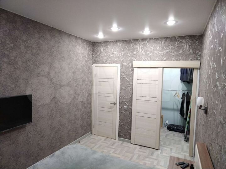 2-к. квартира, 60 м², 2/5 эт.