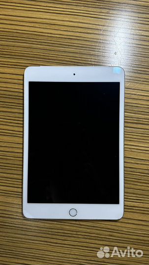 iPad mini 4 128gb