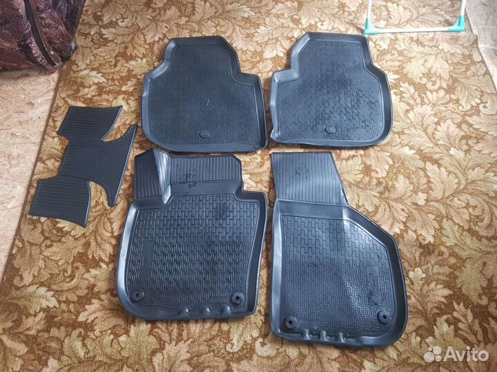 Автомобильные коврики резиновые skoda superb