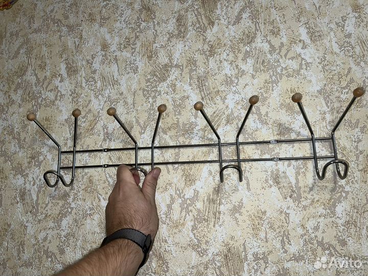 Вешалка настенная классная