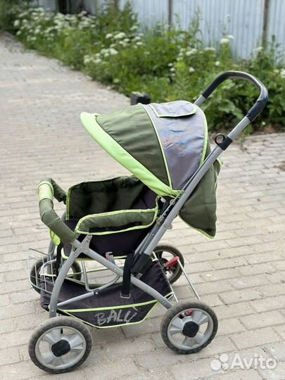 Прогулочная коляска