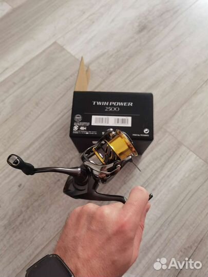 Shimano 20 twin power 2500