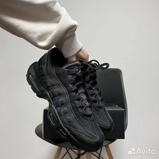 Nike Air Max 95 (27.5cm) Оригинал