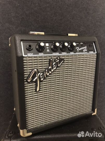 Гитарный комбоусилитель fender