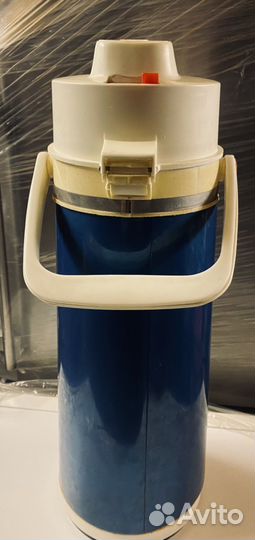 Термос помповый